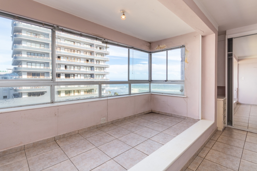 0 Bedroom Property for Sale in Three Anchor Bay Western Cape